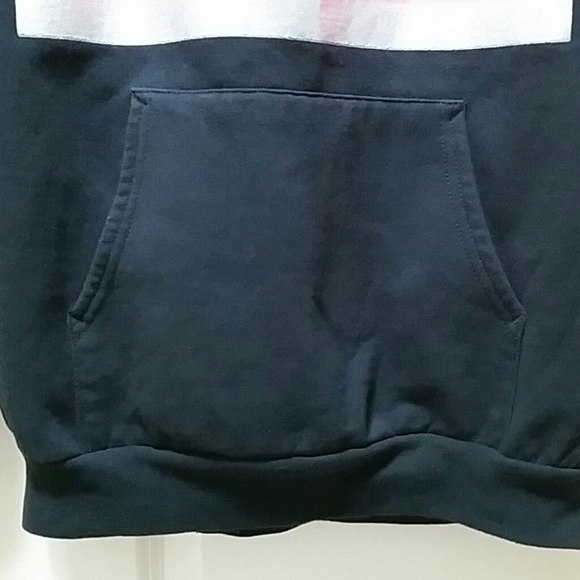 Port and Co black l/s reflective sweatshirt - Picture 4 of 7